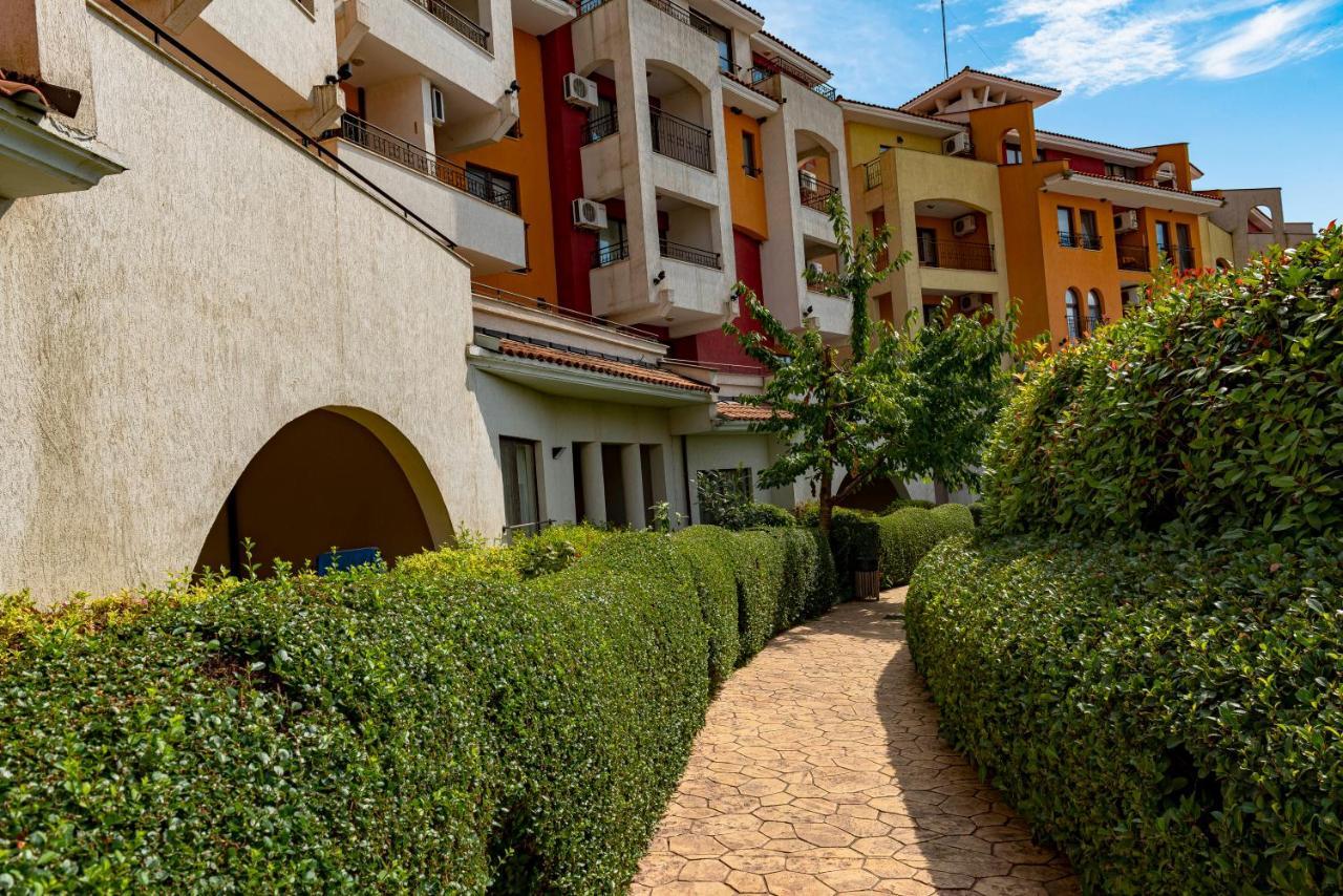 Menada Ravda Apartments Aheloy ภายนอก รูปภาพ